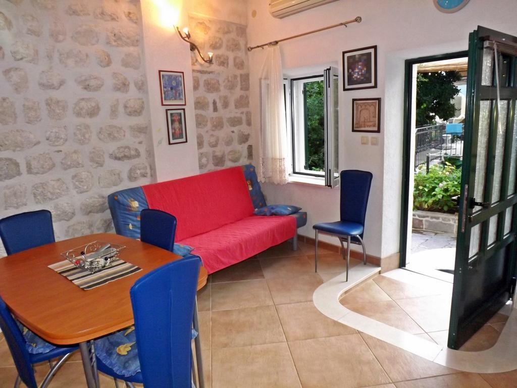 Gudelj Apartments Perast Room photo